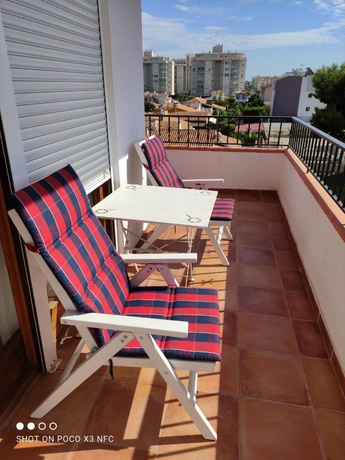 Atico En Rincon De La Victoria Apartment Exterior photo